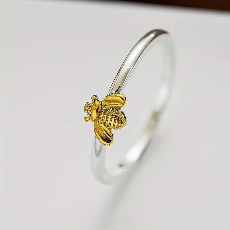 Honey Bee Finger Ring